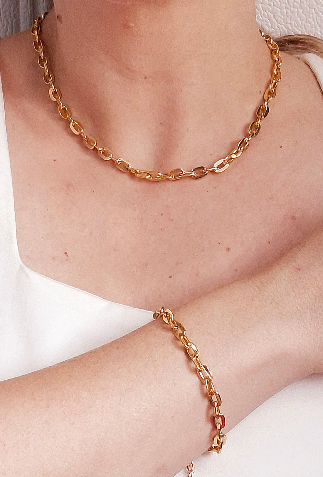 Colar Correntaria Elos P 40cm Folheado a Ouro 18K - OURO