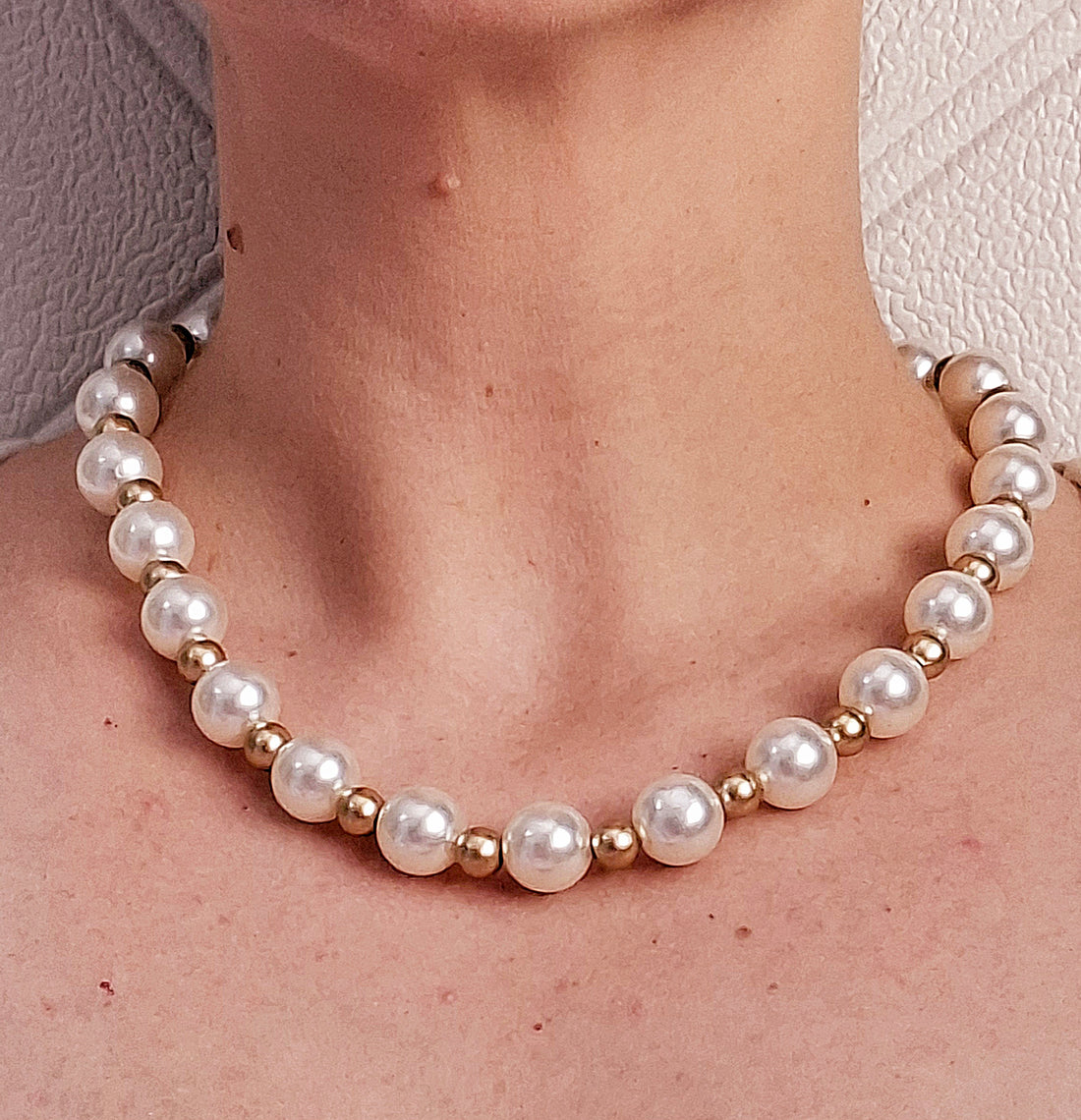 Colar Pérolas 40cm Folheado a Ouro 18K - OURO