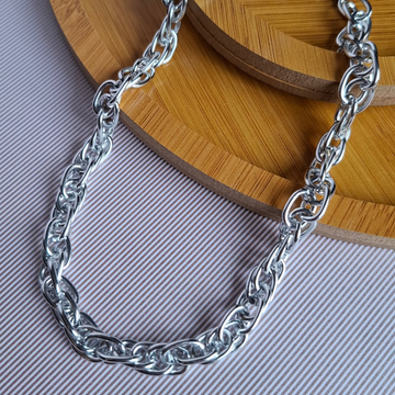 Colar Correntaria Elos Entrelaçados 40cm Folheados a Prata - PRATA