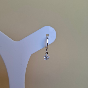 Brinco Argola Click Ponto de Luz Estrela Folheado a Prata - PRATA