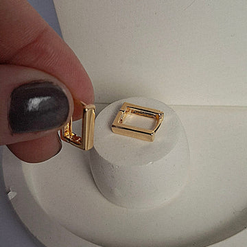 Brinco Argola Click Quadrado 12mm Folheado a Ouro 18K - OURO