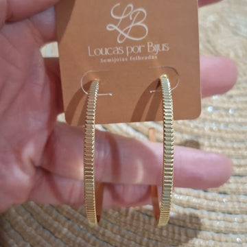 Brinco Argola Engrenagem 45MM Banho Ouro 18K - OURO