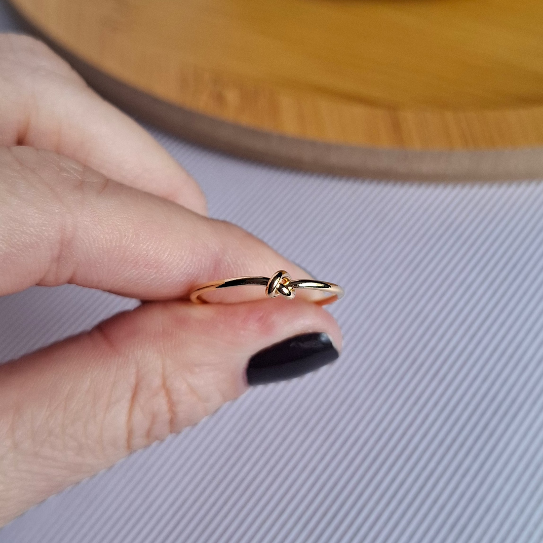 Anel Regulável Nó Folheado a Ouro 18K - OURO