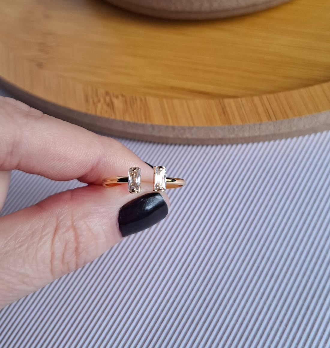 Anel Regulável Ponto de Luz Duplo Folheado a Ouro 18K - OURO