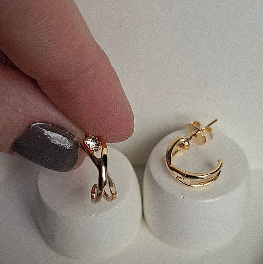 Brinco Argola X 15mm Folheado a Ouro 18K - OURO
