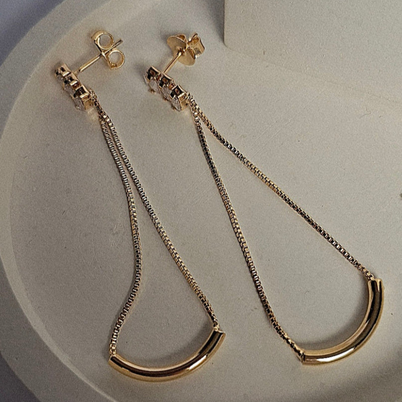 Brinco Corrente Alongada Cano Folheado a Ouro 18K - OURO