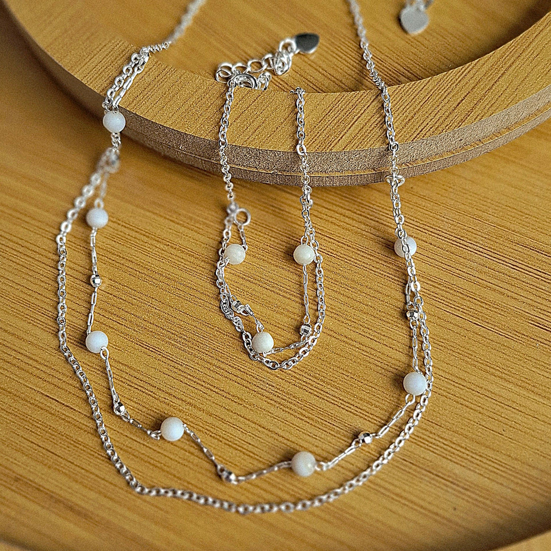 Colar Duplo Madre Pérola Bolinha Folheado a Prata - PRATA